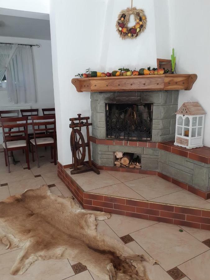 Pokoje Goscinne Skalny Agroturystyka Zabnica Ngoại thất bức ảnh